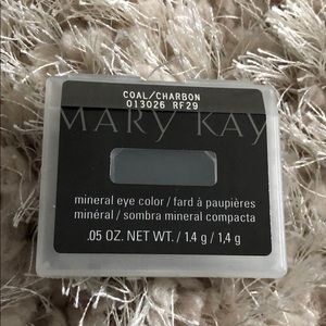 Mary Kay mineral eye color in coal